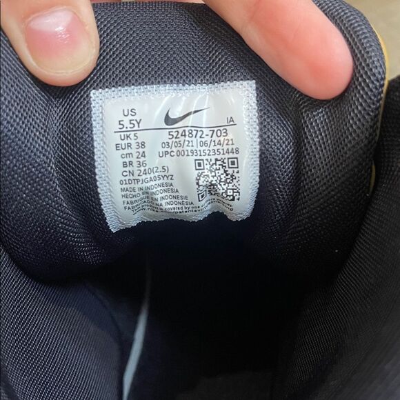 Nike Woodside 2 High ACG Boots Wheat/Black Size 5.5Y - Picture 7 of 10